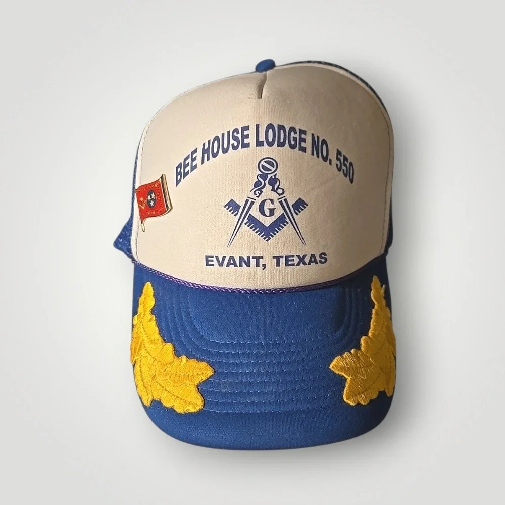 VTG Bee House Lodge No 550 Evant Texas Masonic Trucker Hat Blue Grand Master Pin
